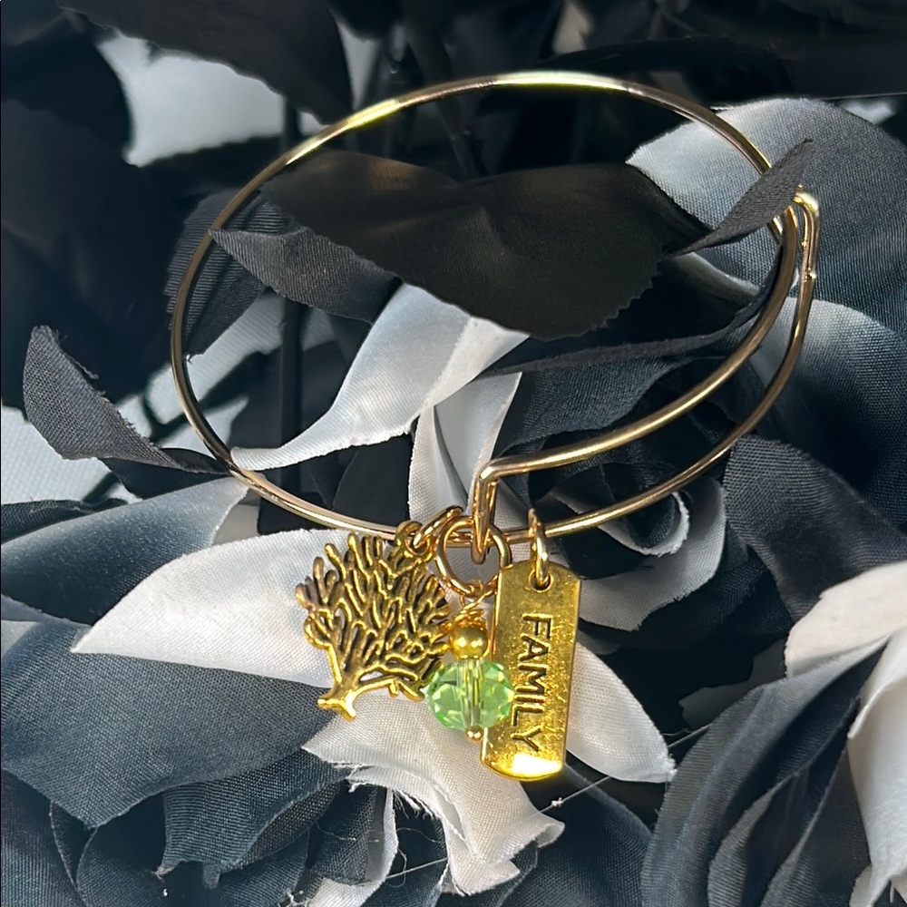 Gold Family Tree Bangle Bracelet